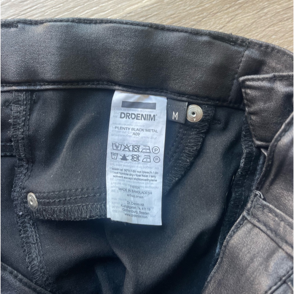 Dr. Denim medium jeans. Snug! Sexy cut